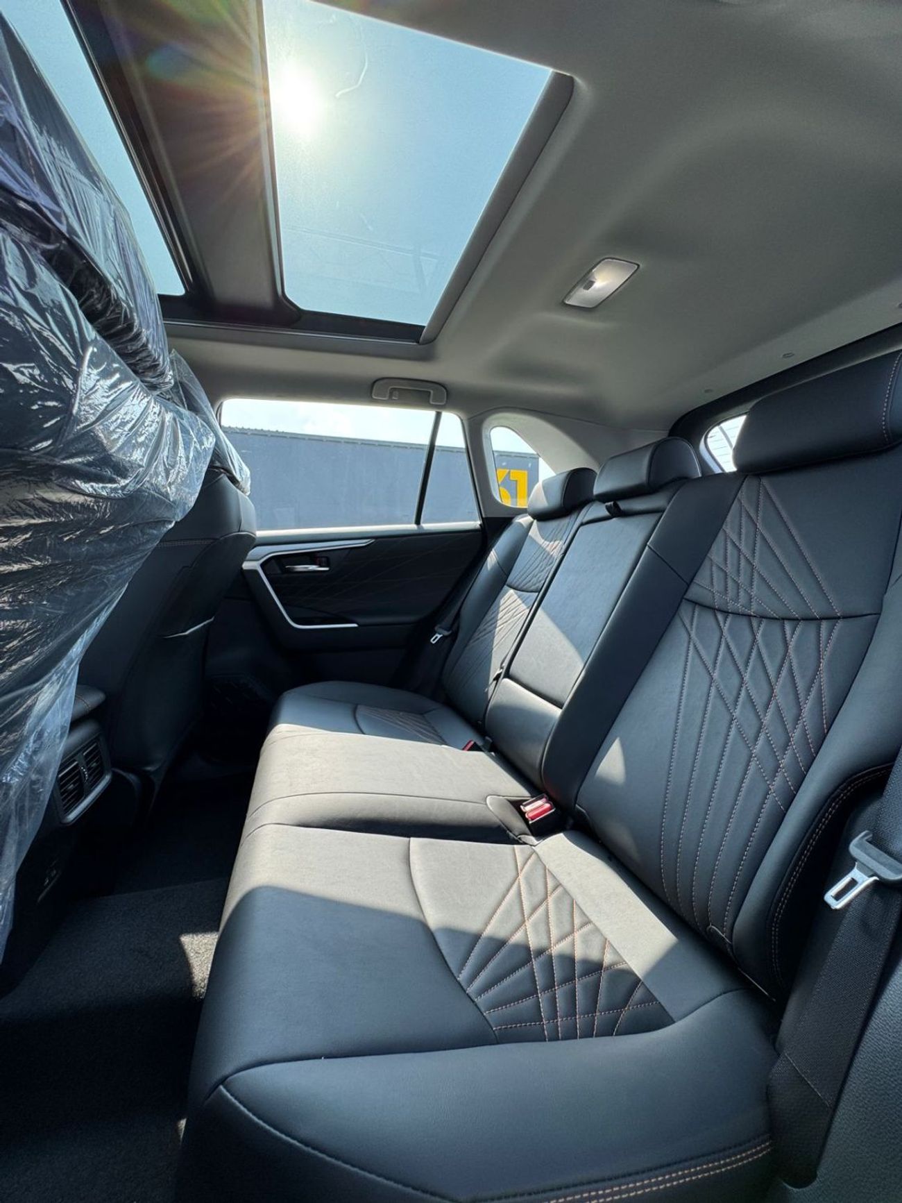 تويوتا راف ٤ 2.5L hybrid