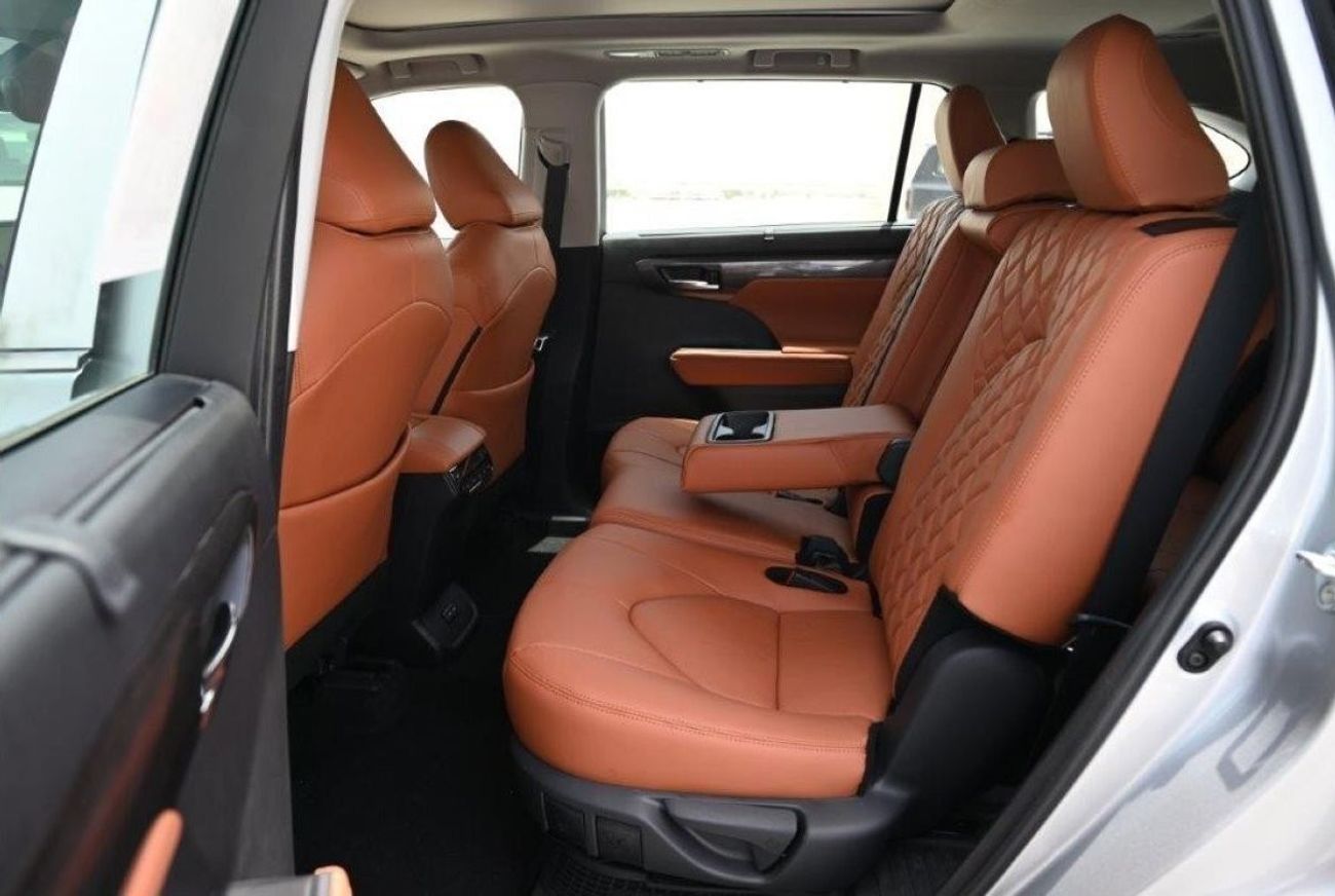 Toyota Highlander Limited Plus Hybrid 2.5L E-AWD 7-Seater AT