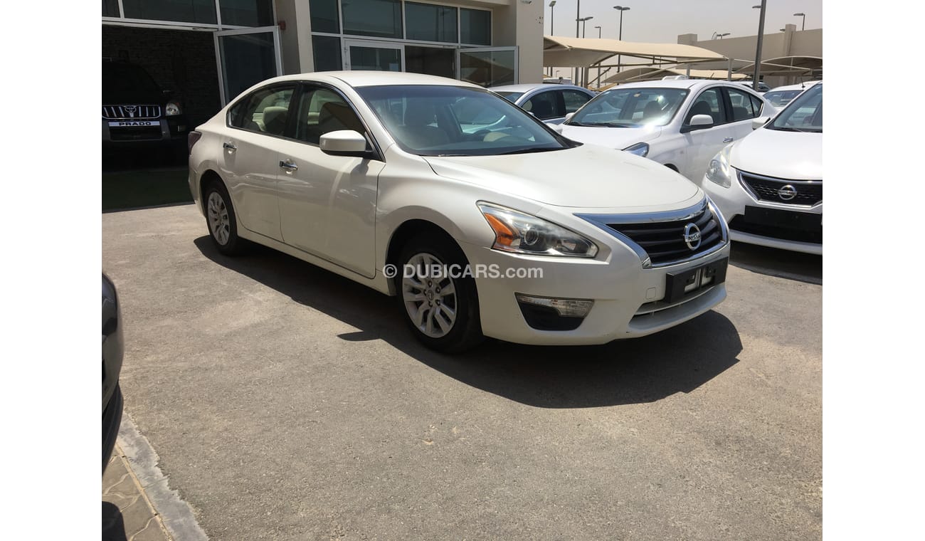 نيسان ألتيما نحن نقدم : * خدمات تمويل السيارات على البنوك * ضمان ممدد * خدمات التسجيل / التصدير