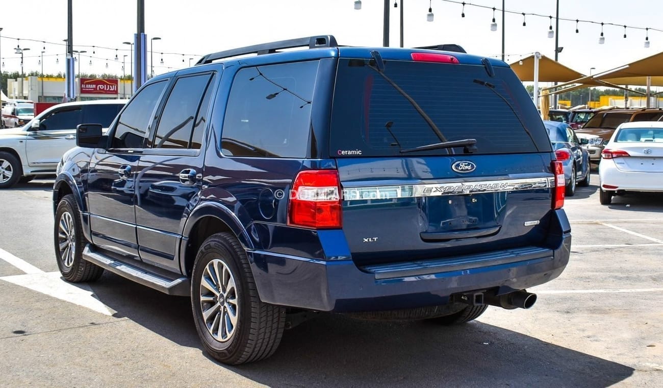 Ford Expedition XLT Ecoboost V6