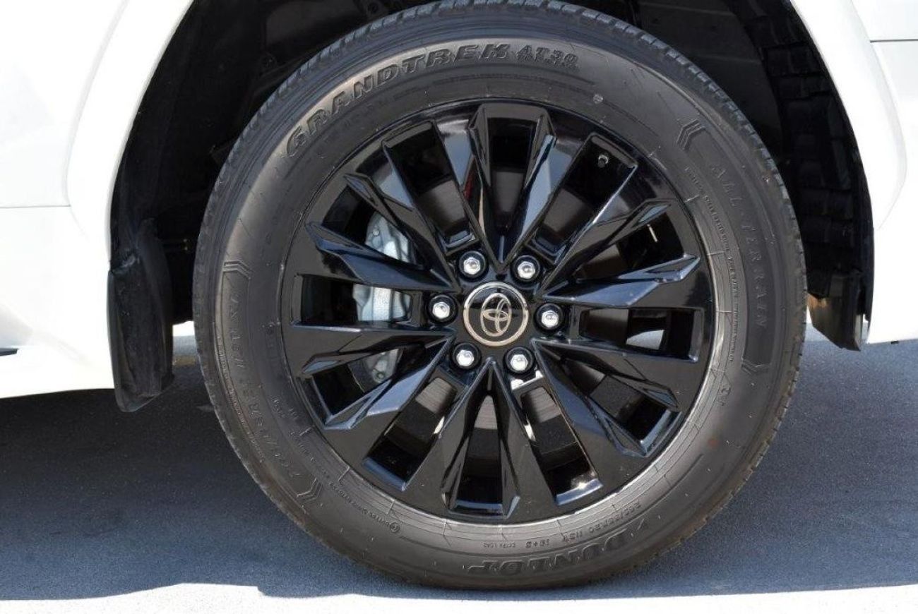 Toyota Land Cruiser 300 GXR