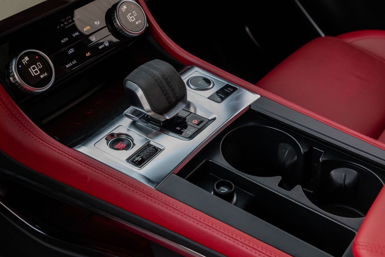 جاكوار F بيس F-Pace R-Dynamic | 3,114 P.M | 0% Downpayment | Agency Warranty!