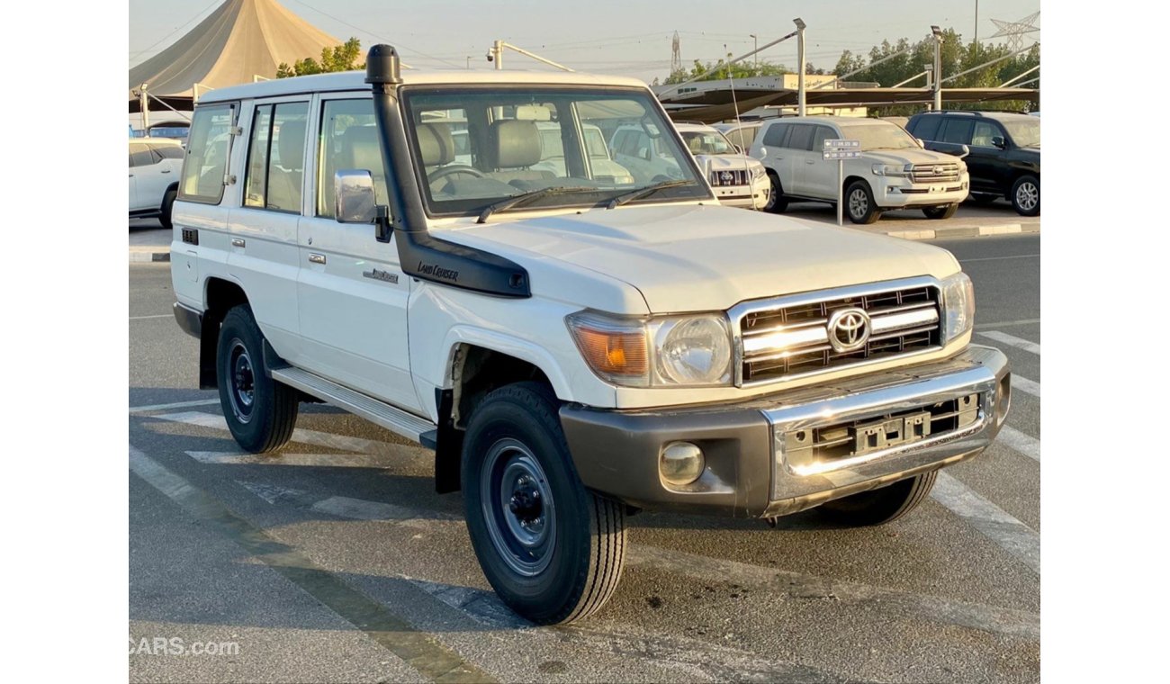 تويوتا لاند كروزر هارد توب Toyota Landcruiser hard top RHD Diesel engine 1HZ car very clean and good condition