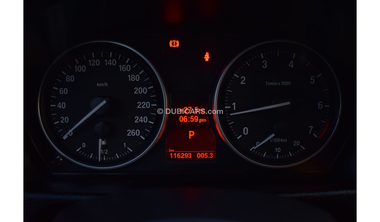 بي أم دبليو X1 BMW X1 - 2011 - GCC Specs - Immaculate Condition