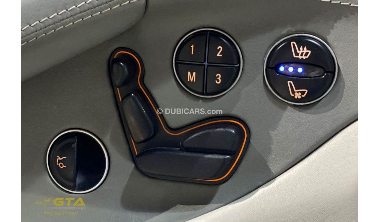 Mercedes-Benz SL 55 AMG 2005 Mercedes SL55 AMG, Full Service History, GCC, Low Kms, Immaculate Condition