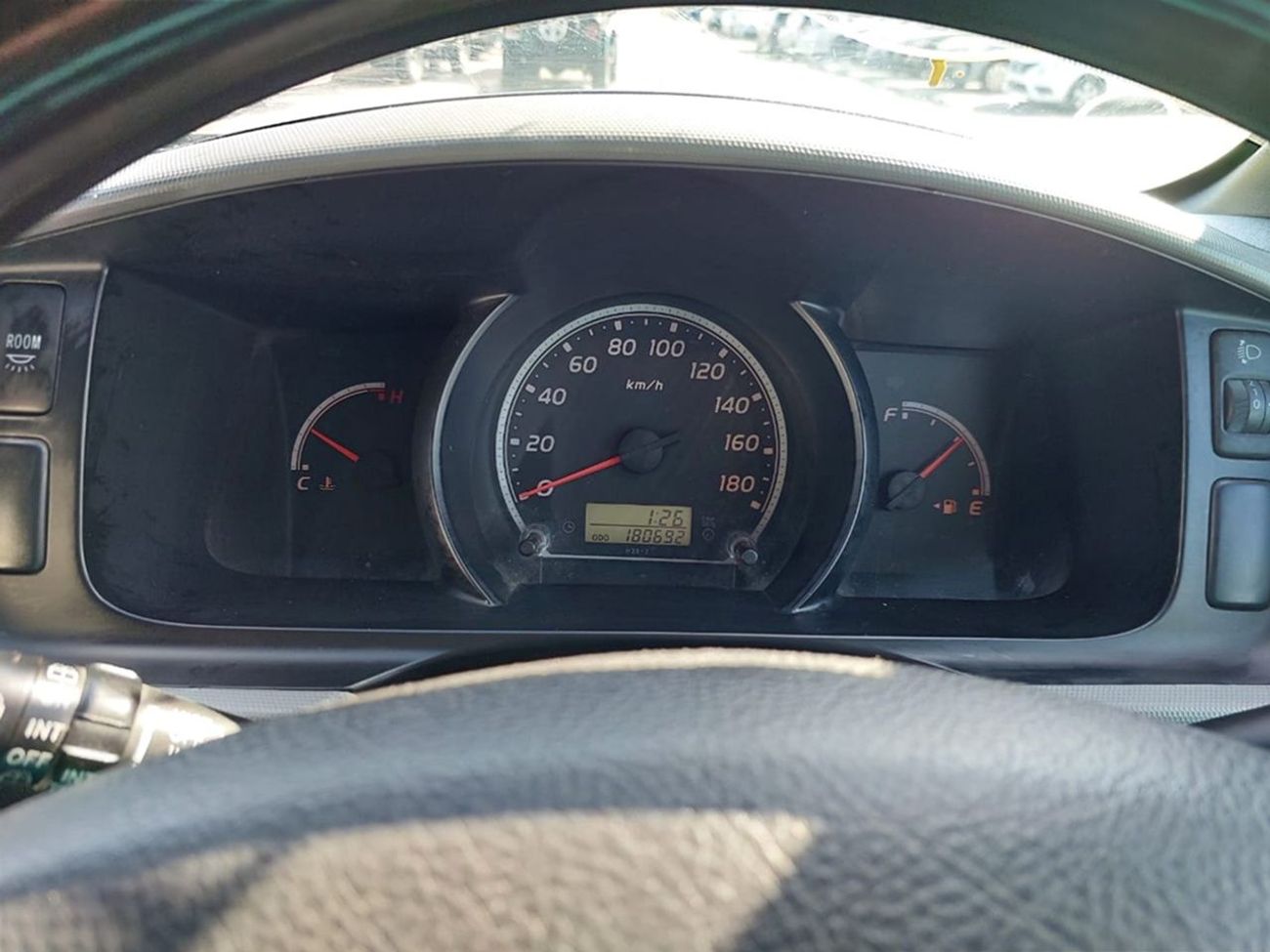 Toyota Hiace TOYOTA HIACE VAN RHD 2011 MODEL 3.0 L DIESEL AUTOMATIC(PM010795)