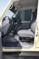 تويوتا لاند كروزر بيك آب 4dr Double Cab Utility, 4.5L 8cyl Diesel, Manual, (Right Hand)