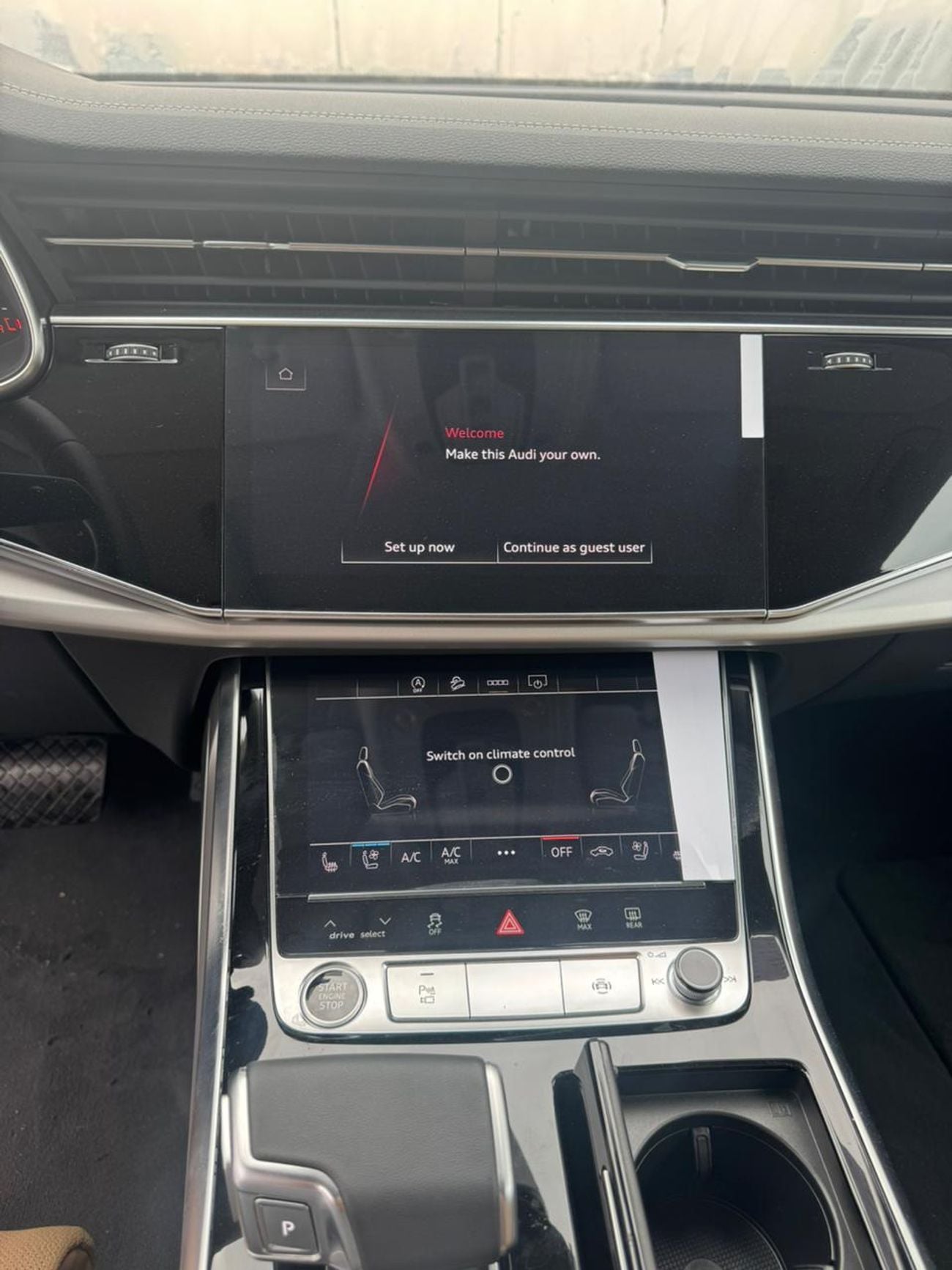 Audi Q8 55 TFSI quattro (340 HP)