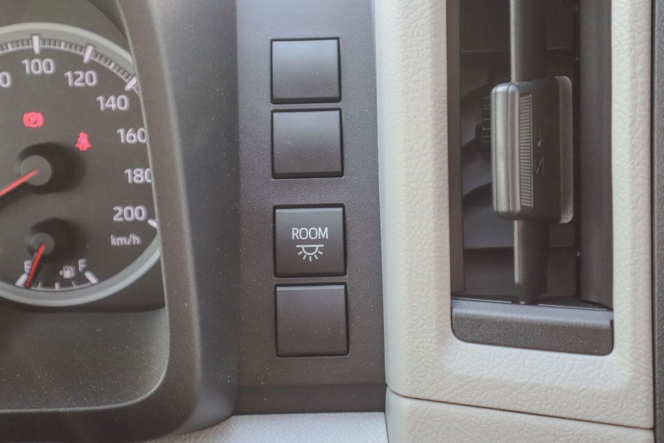 Toyota Hiace GL Toyota Hiace 3.5L Petrol – 2026 Model 13 seater ▾