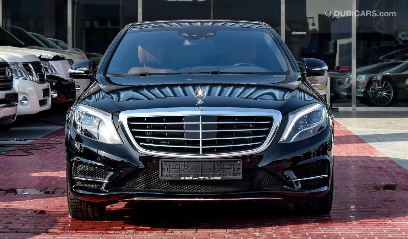 مرسيدس بنز S 550