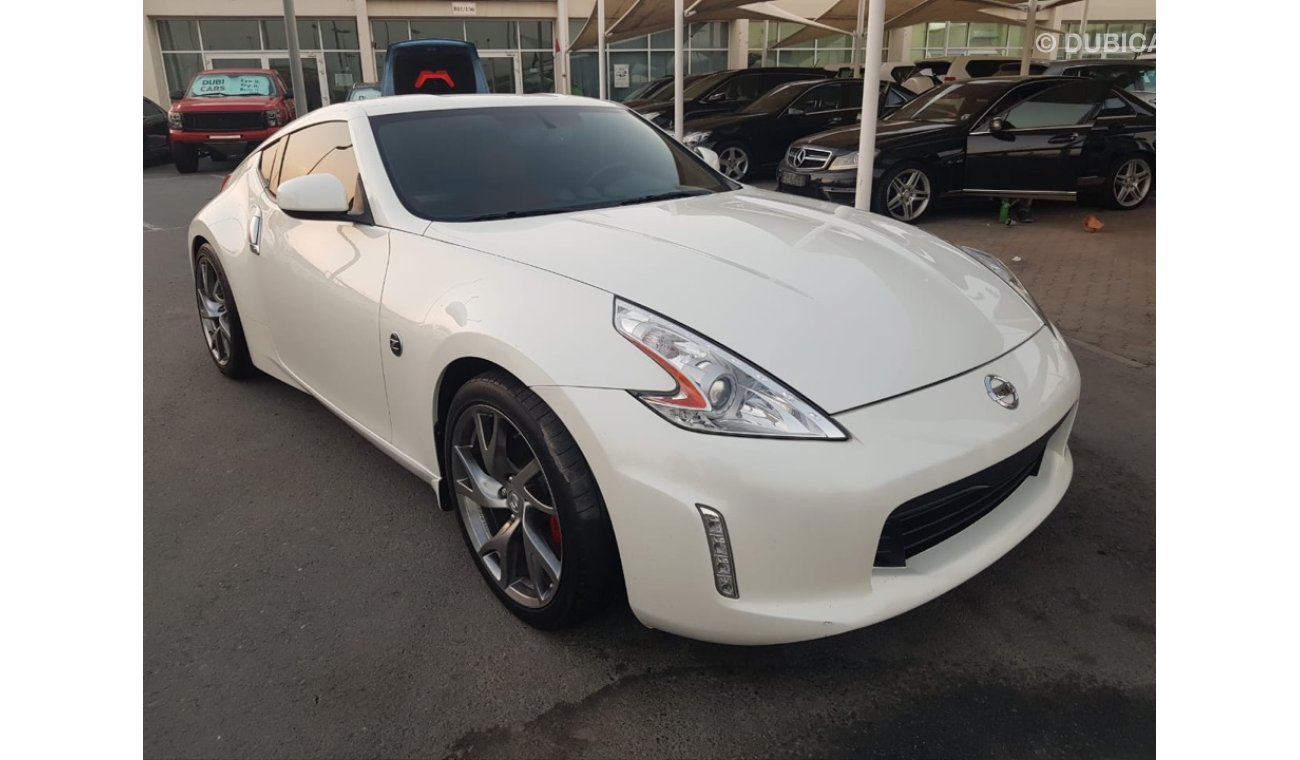 Nissan 370Z Nissan Z model 2014 car prefect condition full service full option low mileage