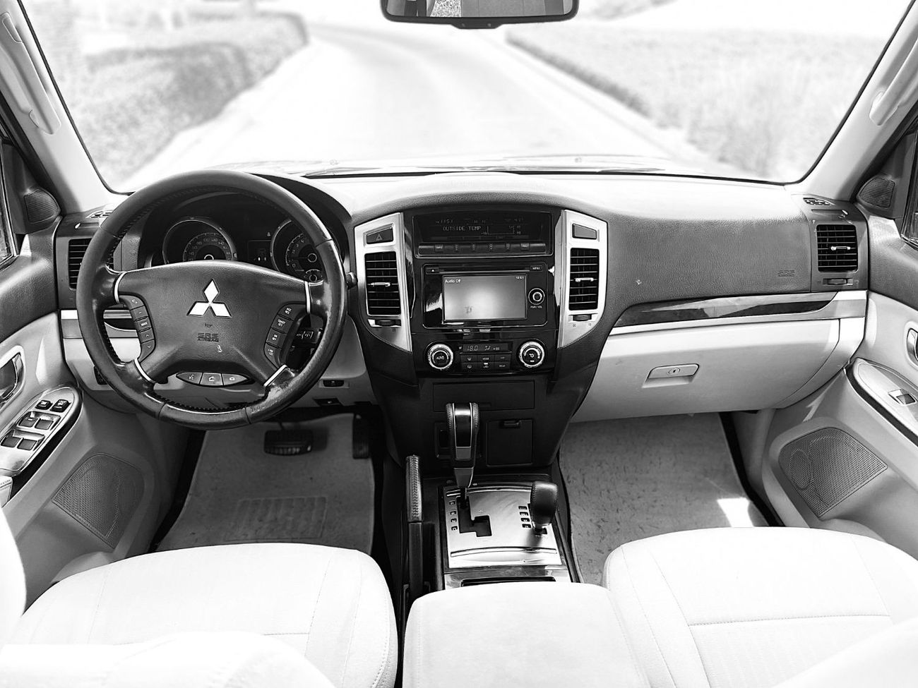 Mitsubishi Pajero GLS At sama alsham used cars for sale