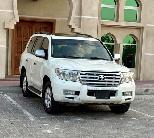 تويوتا لاند كروزر VXR