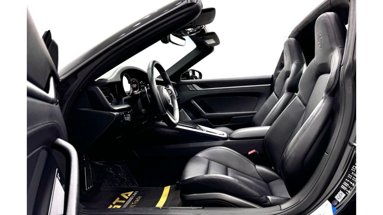 بورش 911 2021 Porsche 911 Targa 4S, 2025 Porsche Warranty, Full Porsche History, GCC