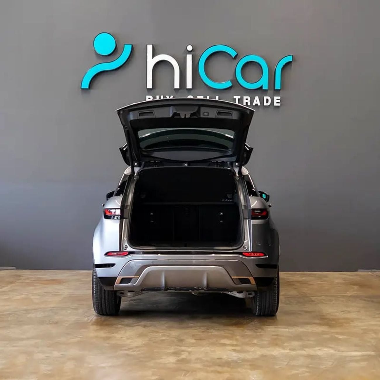 Land Rover Range Rover Evoque AED 1,915 p.m • 0% Downpayment • Evoque R-Dynamic HSE • 1 Year Warranty