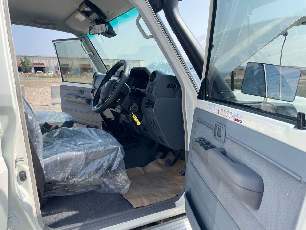 Toyota Land Cruiser Pick Up RIGHT HAND DRIVE 0NLY FOR EXPORT 4.5 LITER MT