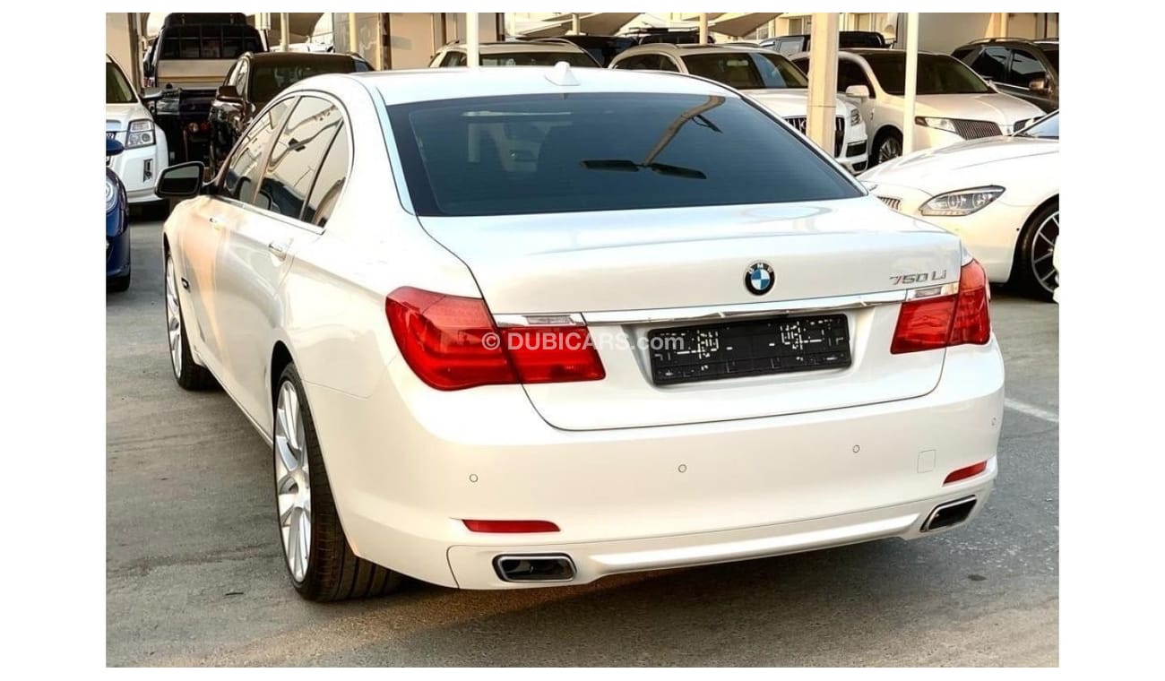 بي أم دبليو 750Li اكسكلوسيف