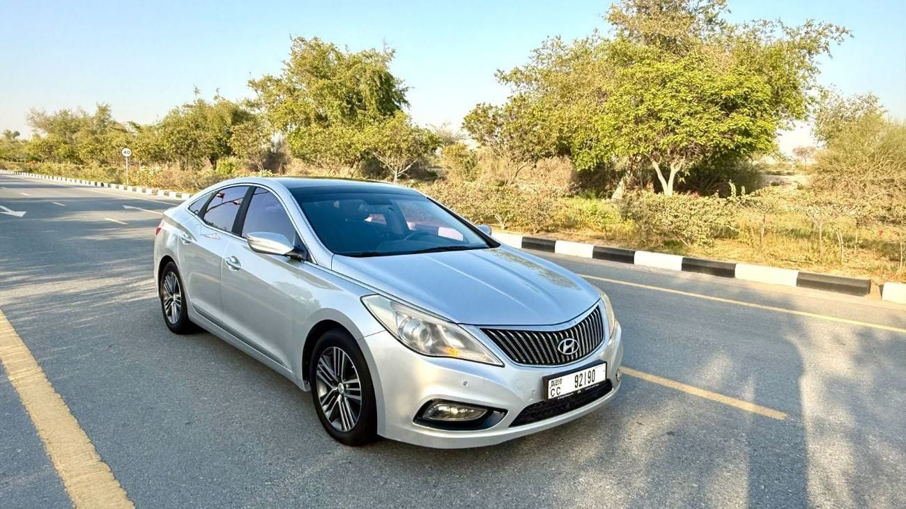 Hyundai Grandeur STD (NON GCC)