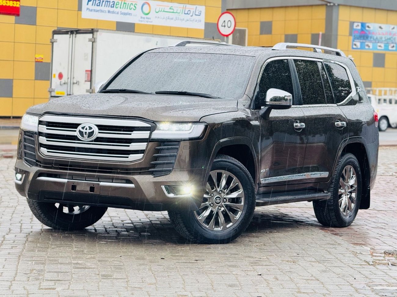 Toyota Land Cruiser Toyota Land Cruiser 2016 GXR v6 facelift to 2024 inside and outside