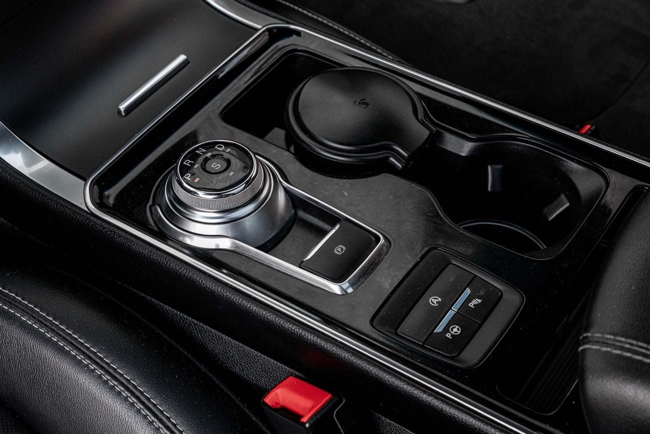 Ford Edge Edge ST | 1,464 P.M | 0% Downpayment | Full Ford (Al Tayer) Service History!