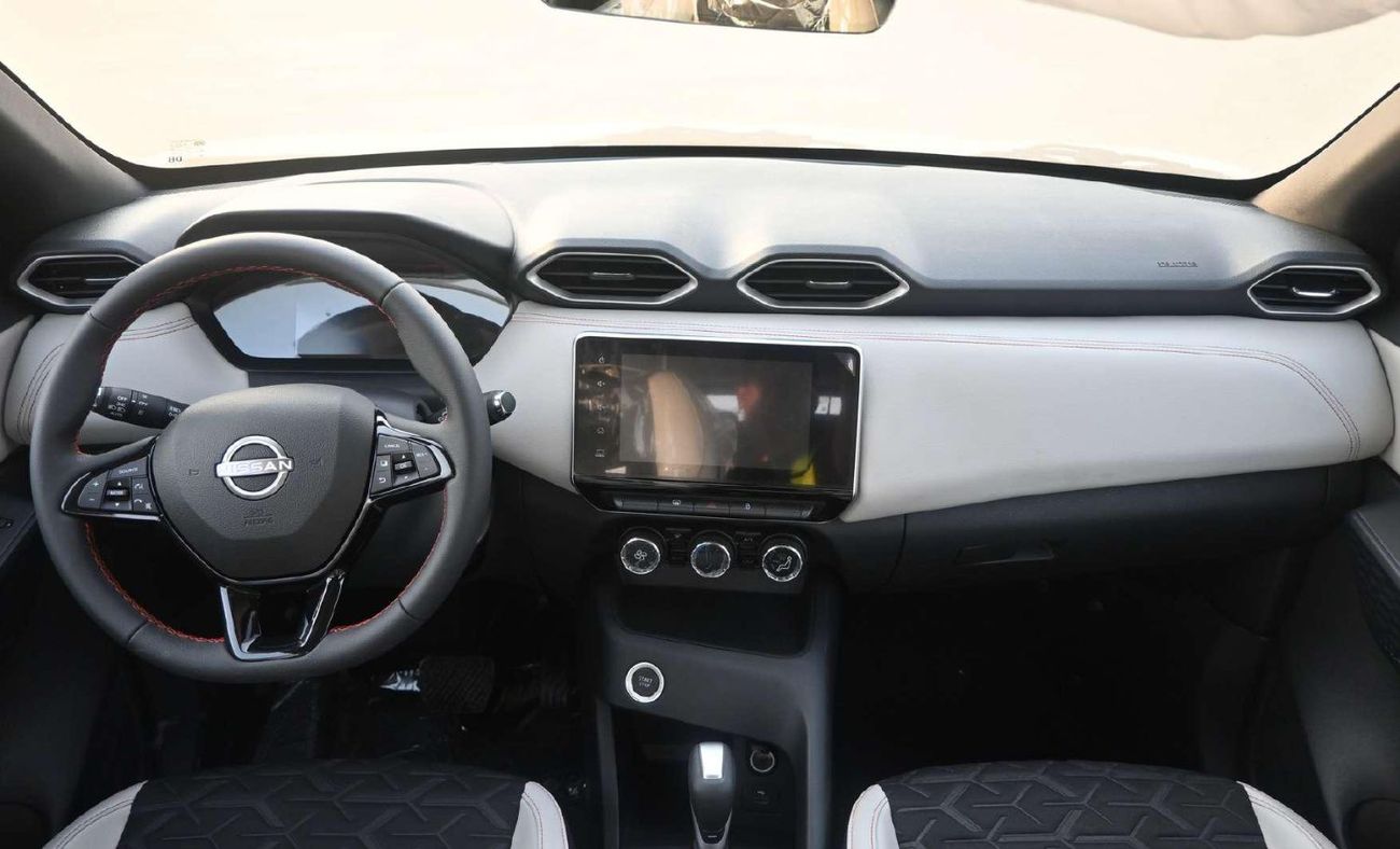 نيسان ماغنيت SL