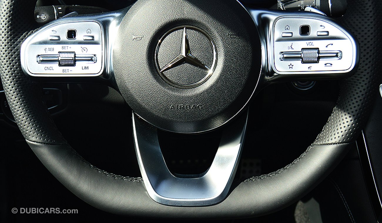 Mercedes-Benz GLC 300 AMG 2020, 4MATIC, GCC 0km w/ 2Yrs Unlimited Mileage WTY + 3Yrs Service @ EMC