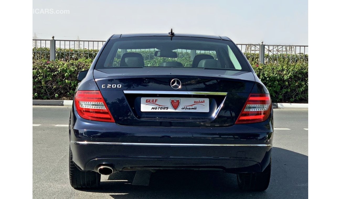 مرسيدس بنز C200 EXCELLENT CONDITION