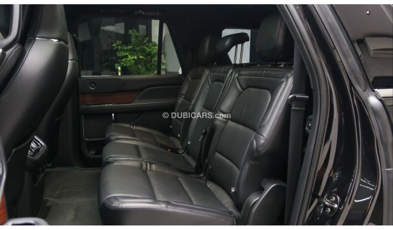 Lincoln Navigator Presidential