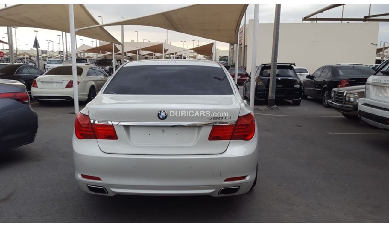 بي أم دبليو 740Li بي ام دبليو 740 موديل 2010 خليجي السياره حاله ممتازه من الداخل والخارج فل اوبشن شفط بصمه فتحه وجلد ك