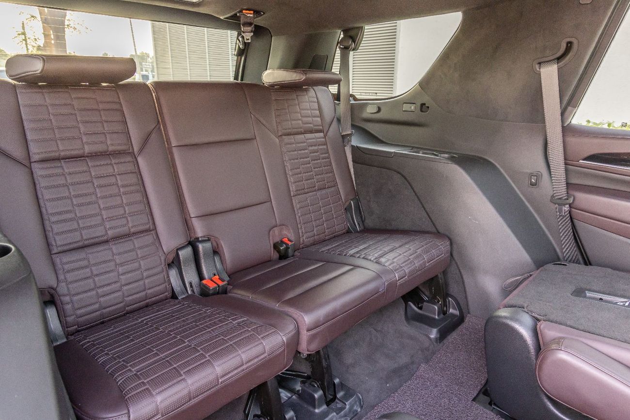 كاديلاك إسكالاد Sport Platinum 6.2L 4WD Cadillac Escalade Sport Platinum - Perfect Condition - 2022