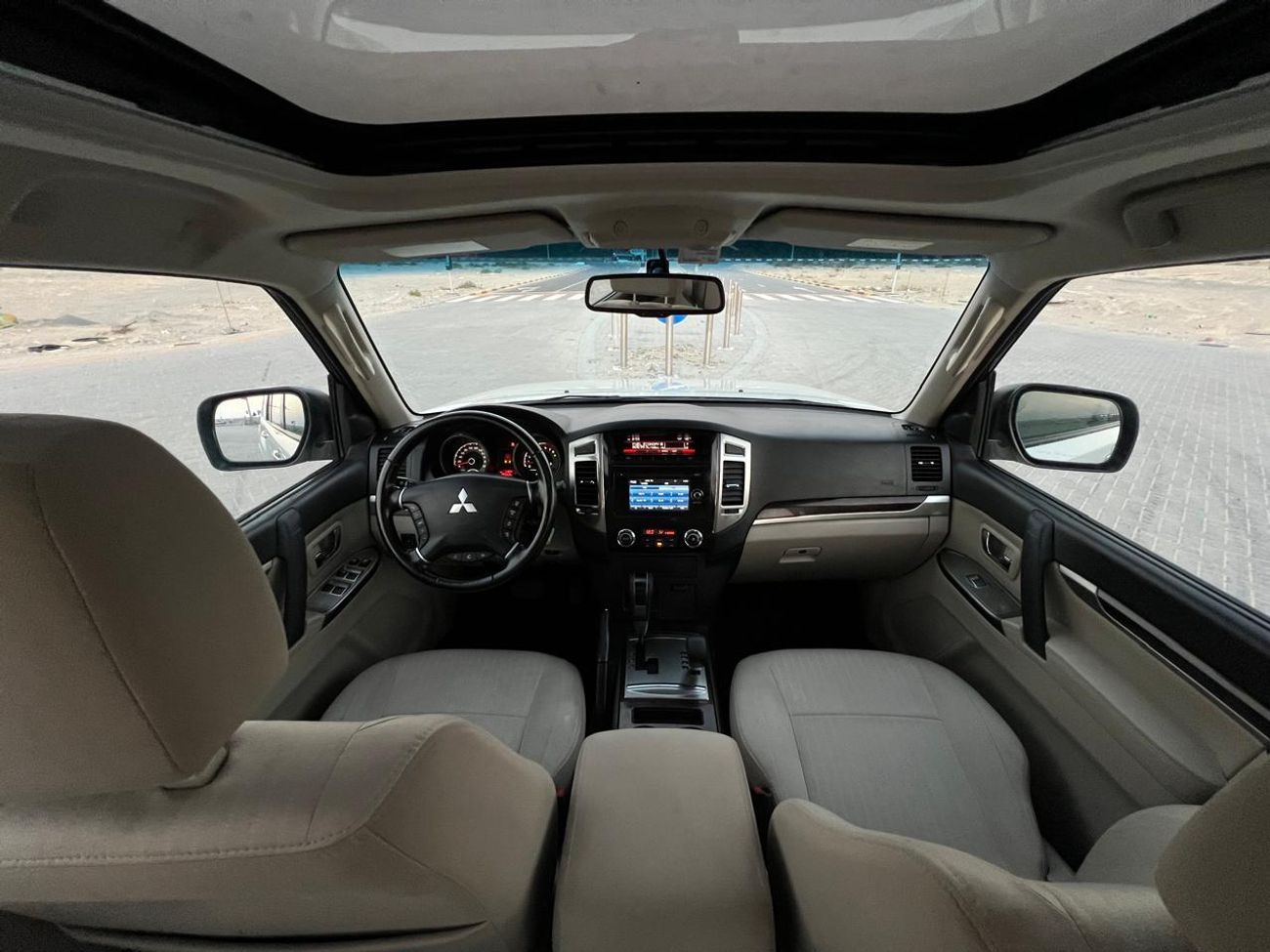 Mitsubishi Pajero Mitsubishi Pajero 2022 3.5L GCC Specs