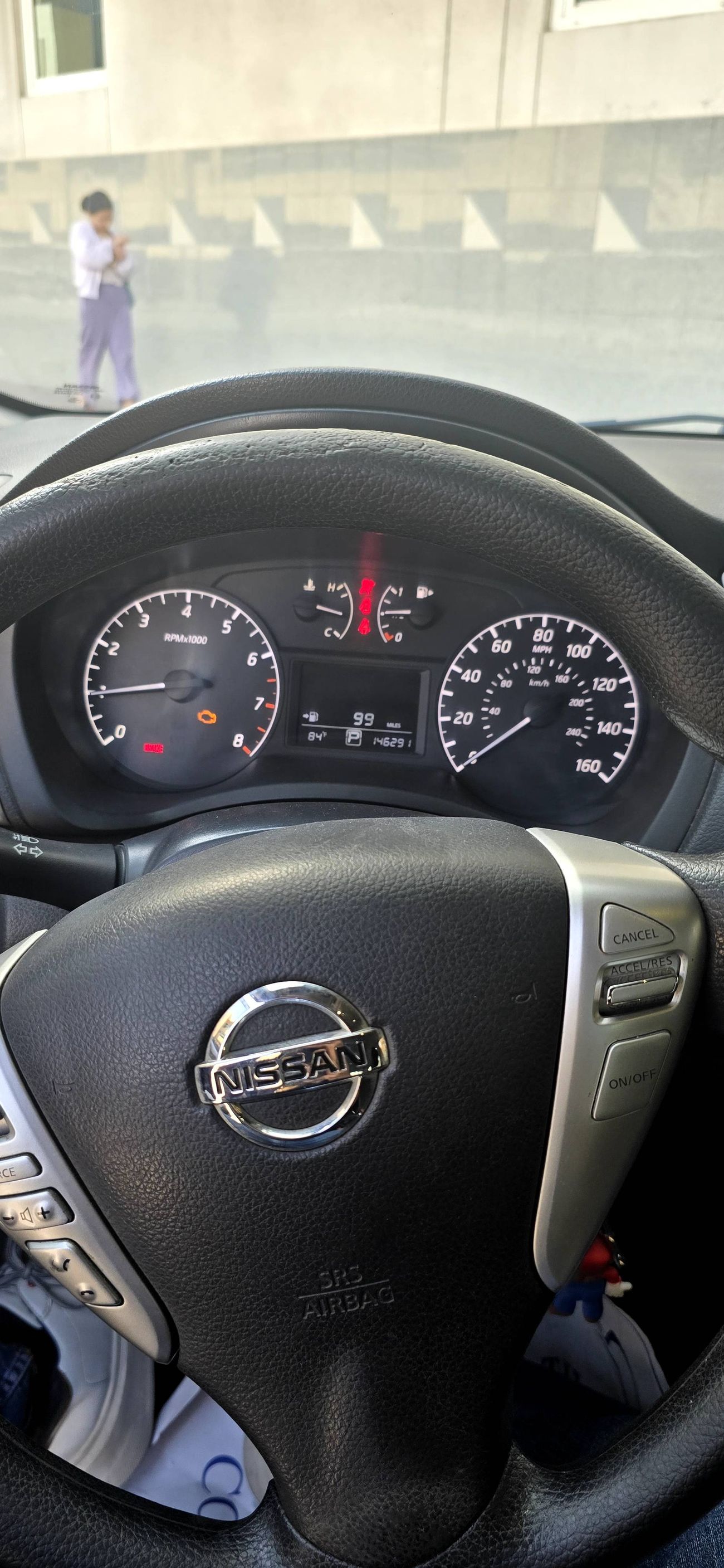 نيسان سنترا LE 1.8L