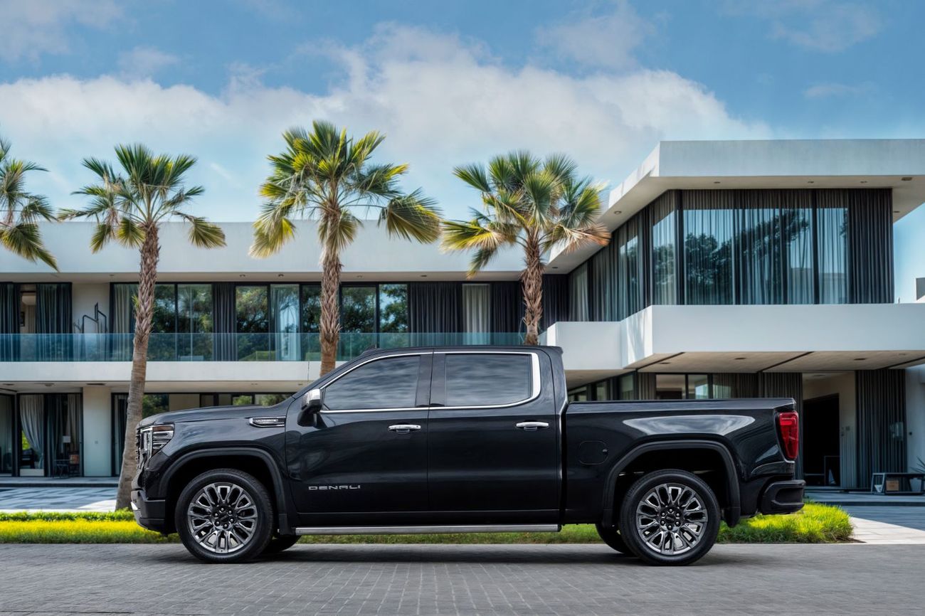 GMC Sierra Denali Ultimate 6.2L | 4,798 P.M  | 0% Downpayment | Agency Warranty!