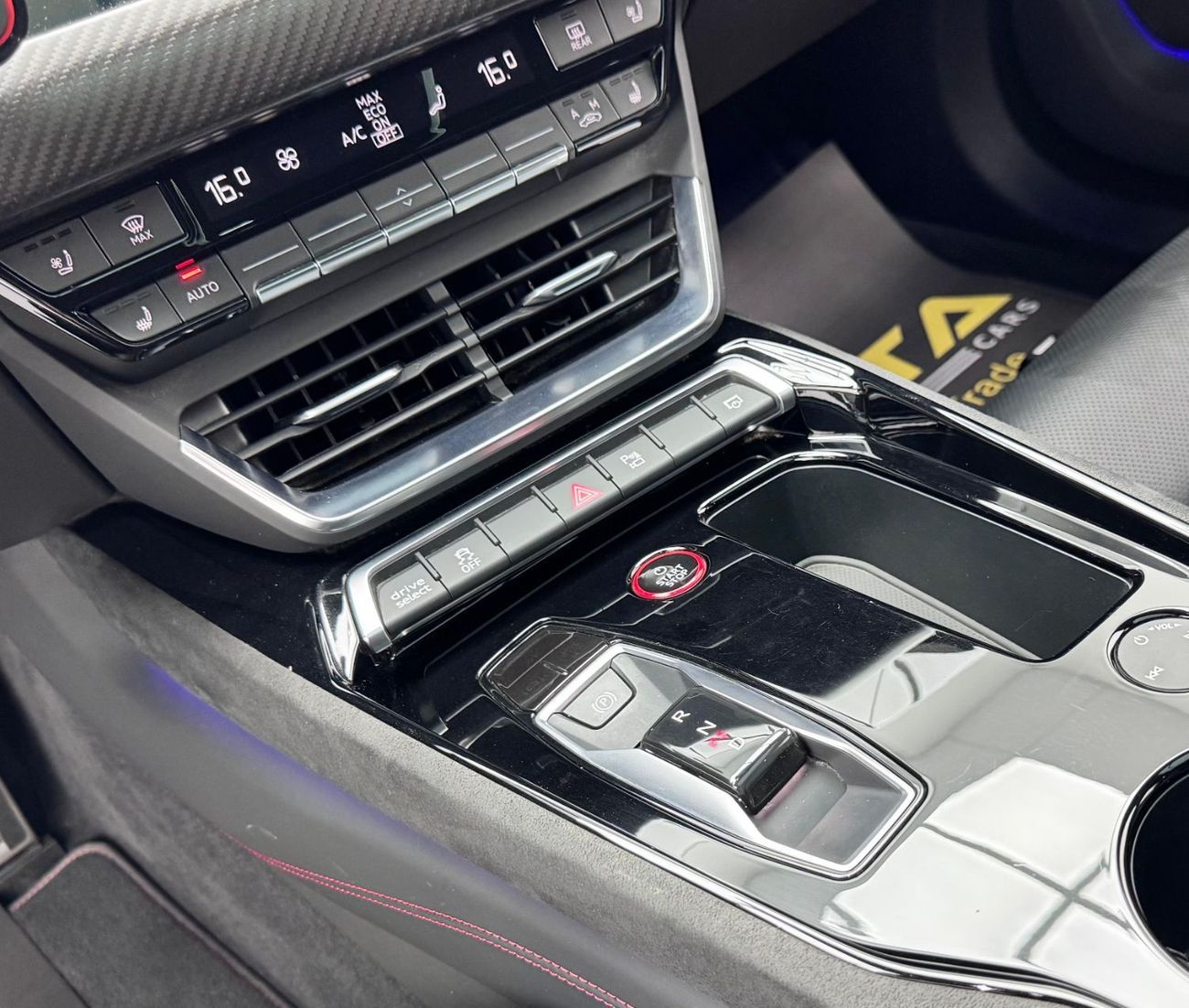 Audi etron GT 2023 Audi RS E-Tron GT, Agency Warranty + Service Contract, Full Options, Low Kms, GCC