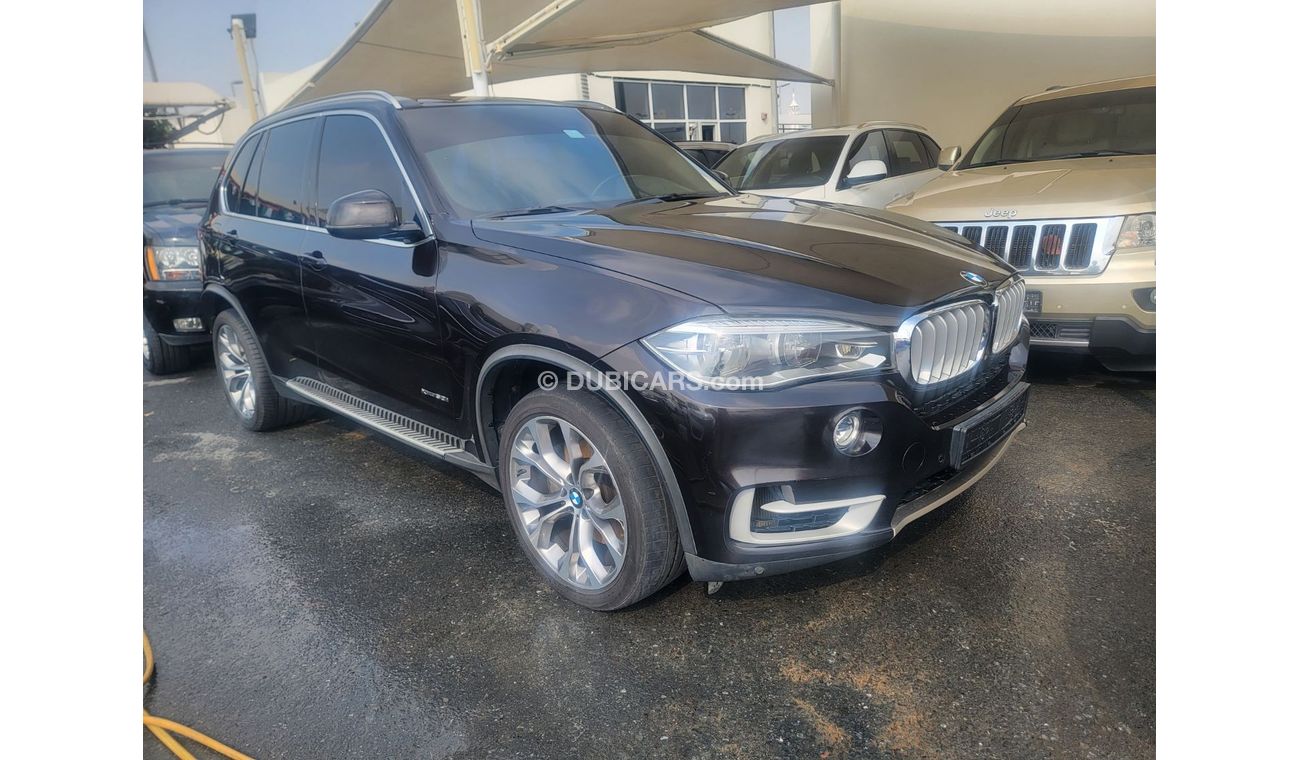 BMW X5 50i Luxury