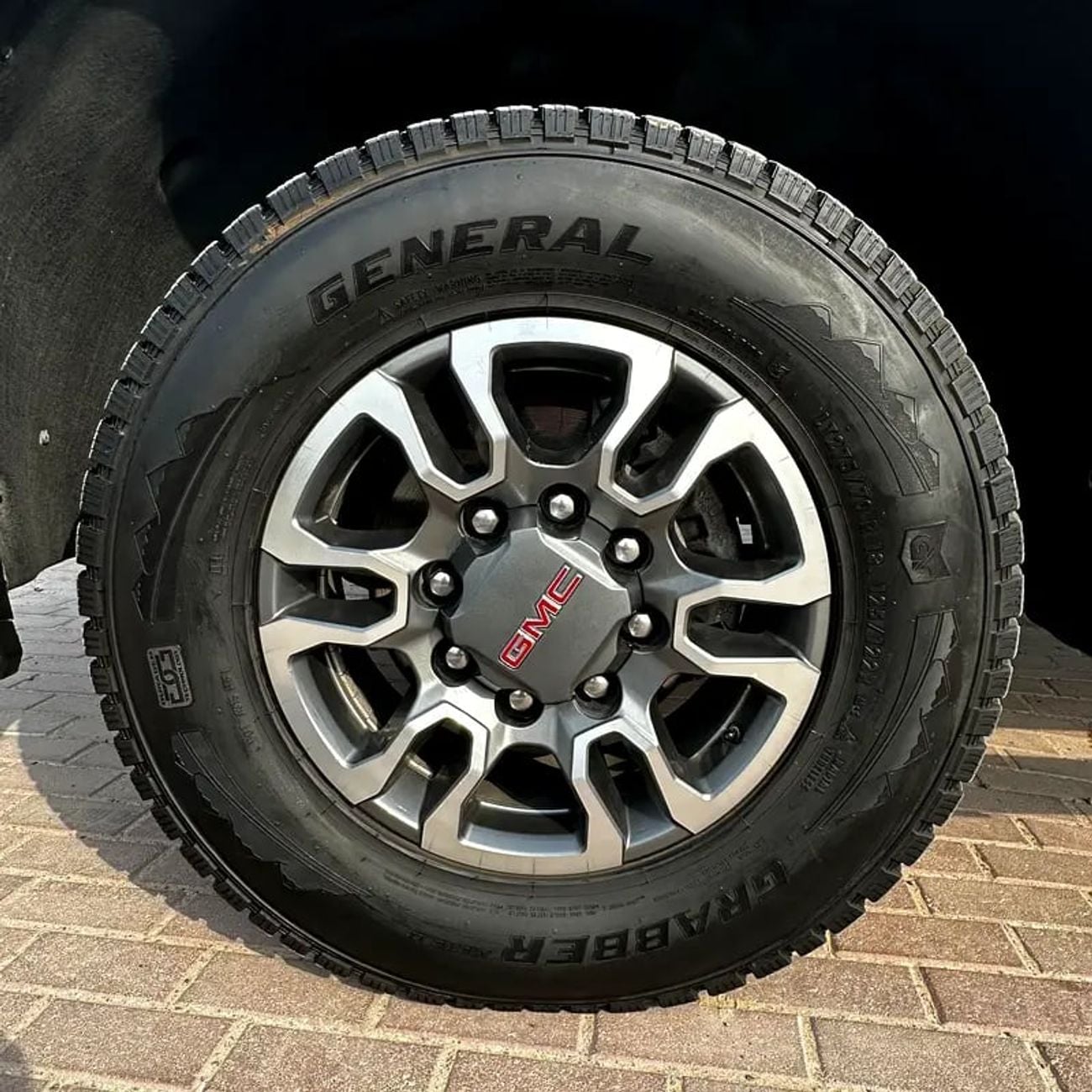 GMC Sierra 2500 Base 6.0L 2500 HD SLT Diesel 6.6L