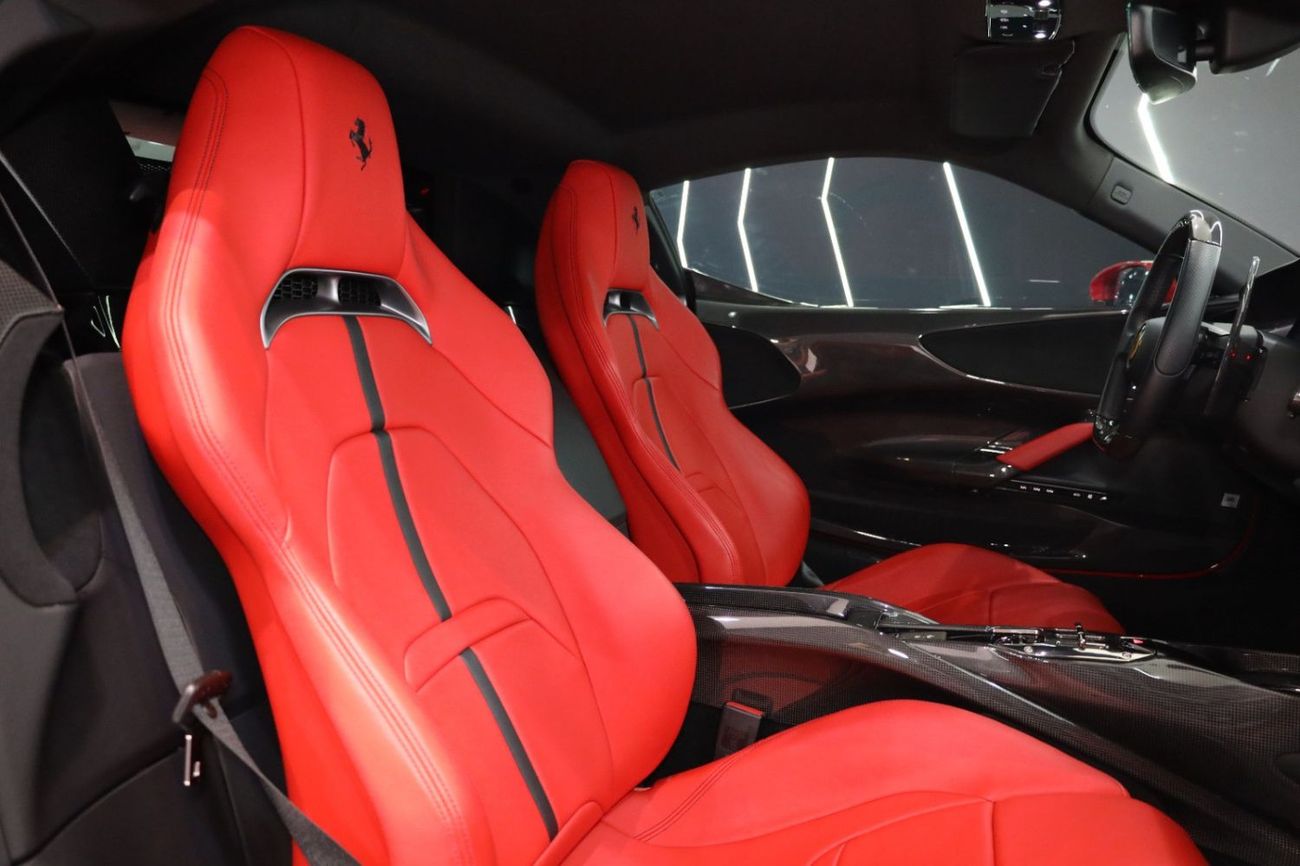 فيراري SF90 ستراديل STRADALE
