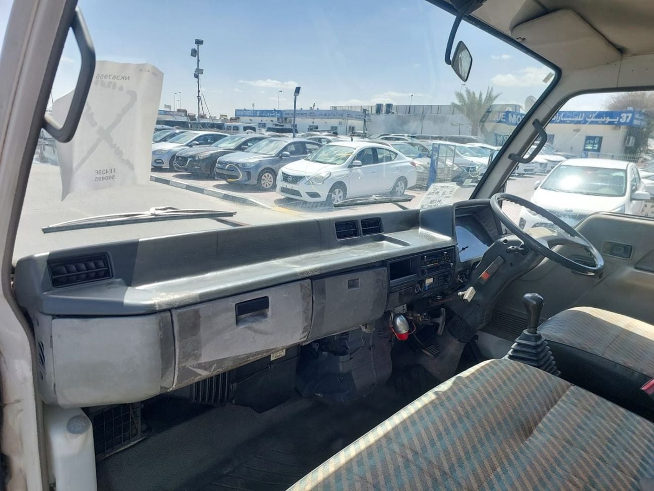 Mitsubishi Fuso Canter MITSUBISHI CANTER TRUCK RHD 1992 MODEL 3.9 L DIESEL MANUAL(PM60495)