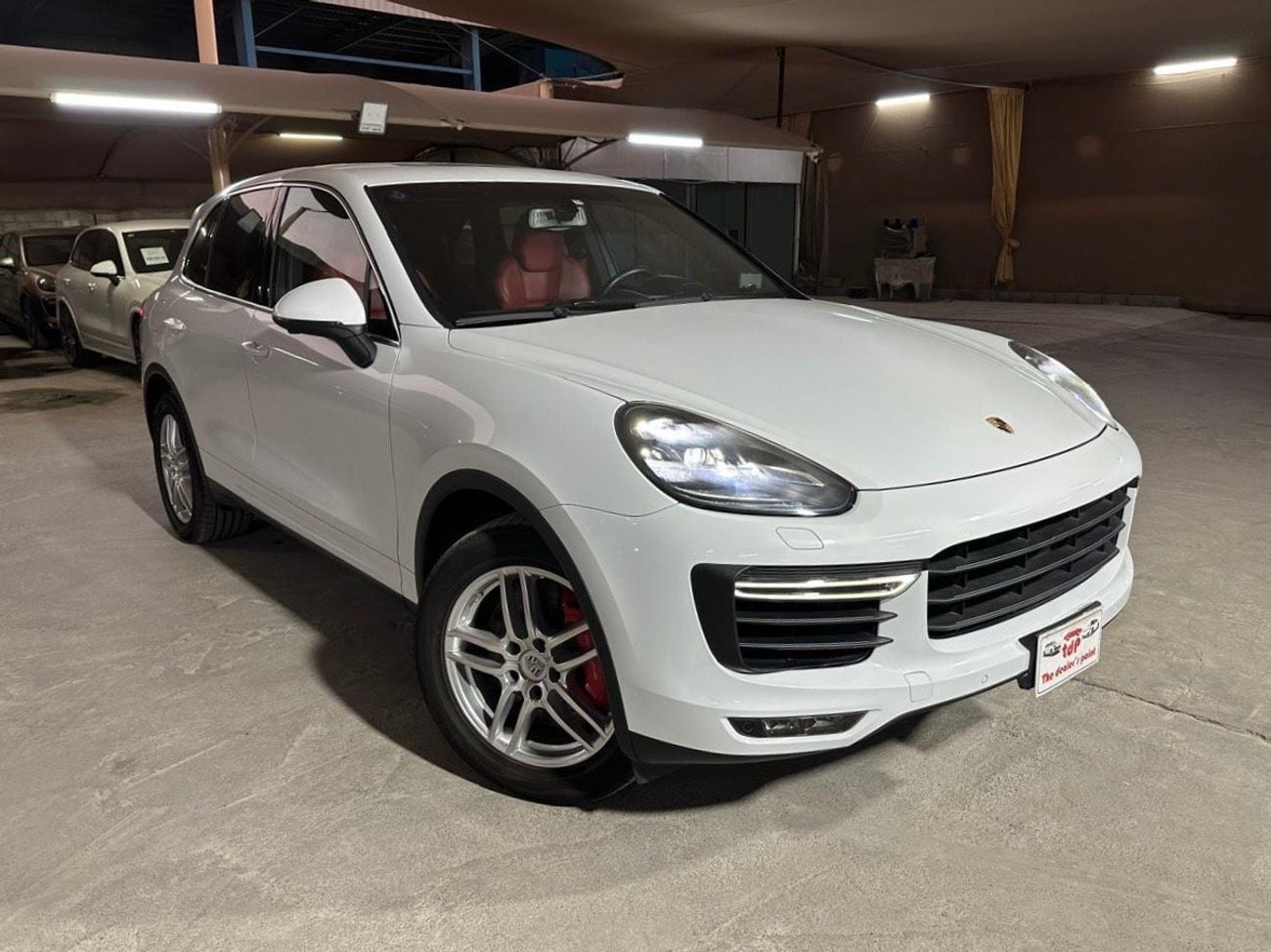 بورش كايان PORSCHE CAYENNE TURBO 2016 | FULL SERVICE HISTORY | TWO KEYS | VERY LOW MILEAGE!