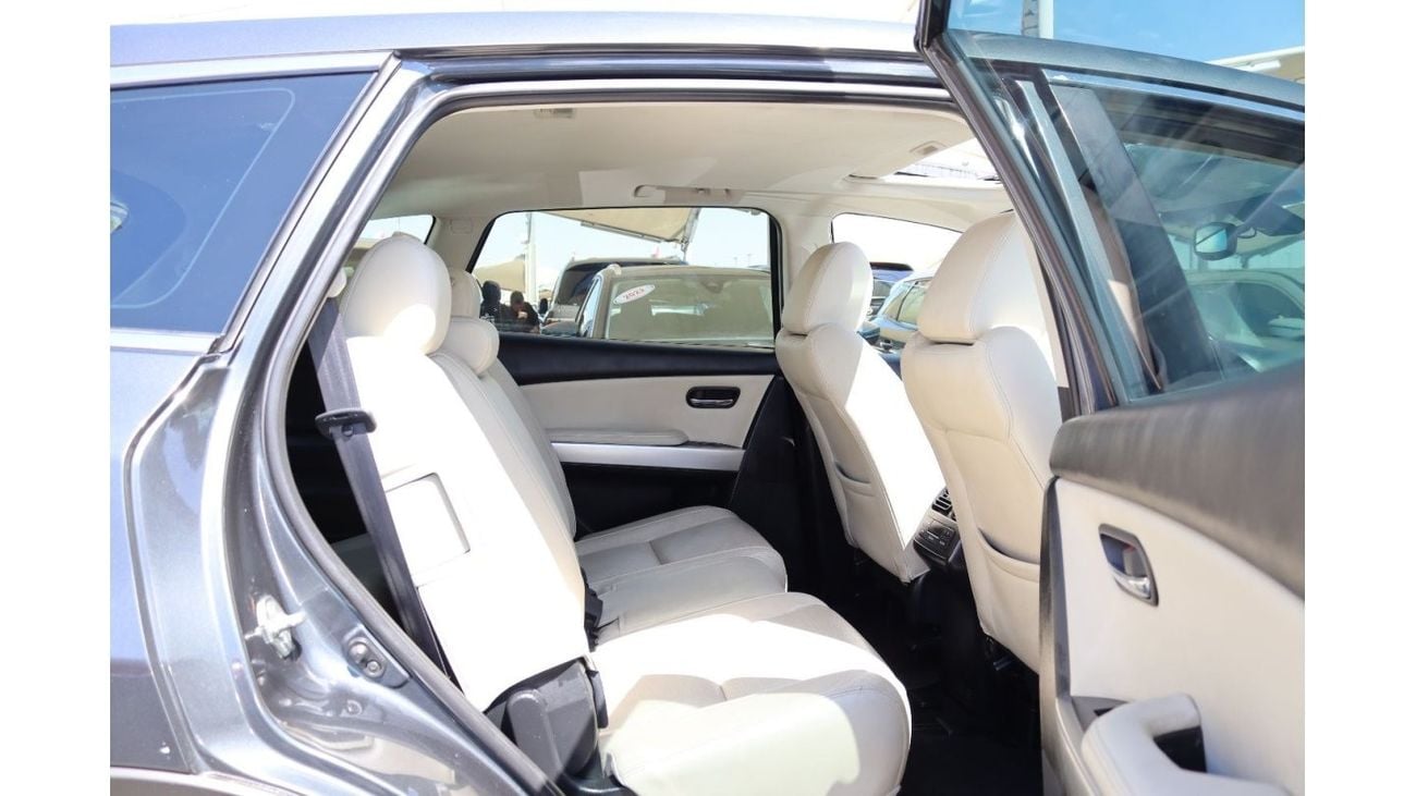 Mazda CX9 GTX LTD ACCIDENTS FREE - GCC - FULL OPTION - PERFECT CONDITION INSIDE OUT