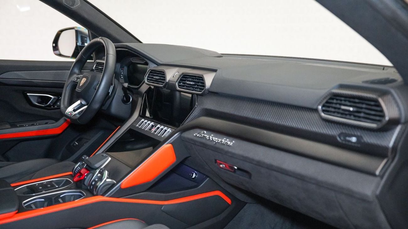 لامبورغيني اوروس UAE's Very Best Example | AED 10,773 Per Month