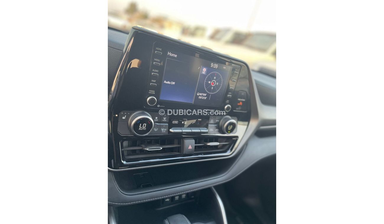 Toyota Highlander 2020 Toyota Highlander XLE AWD/ EXPORT ONLY / فقط للتصدير