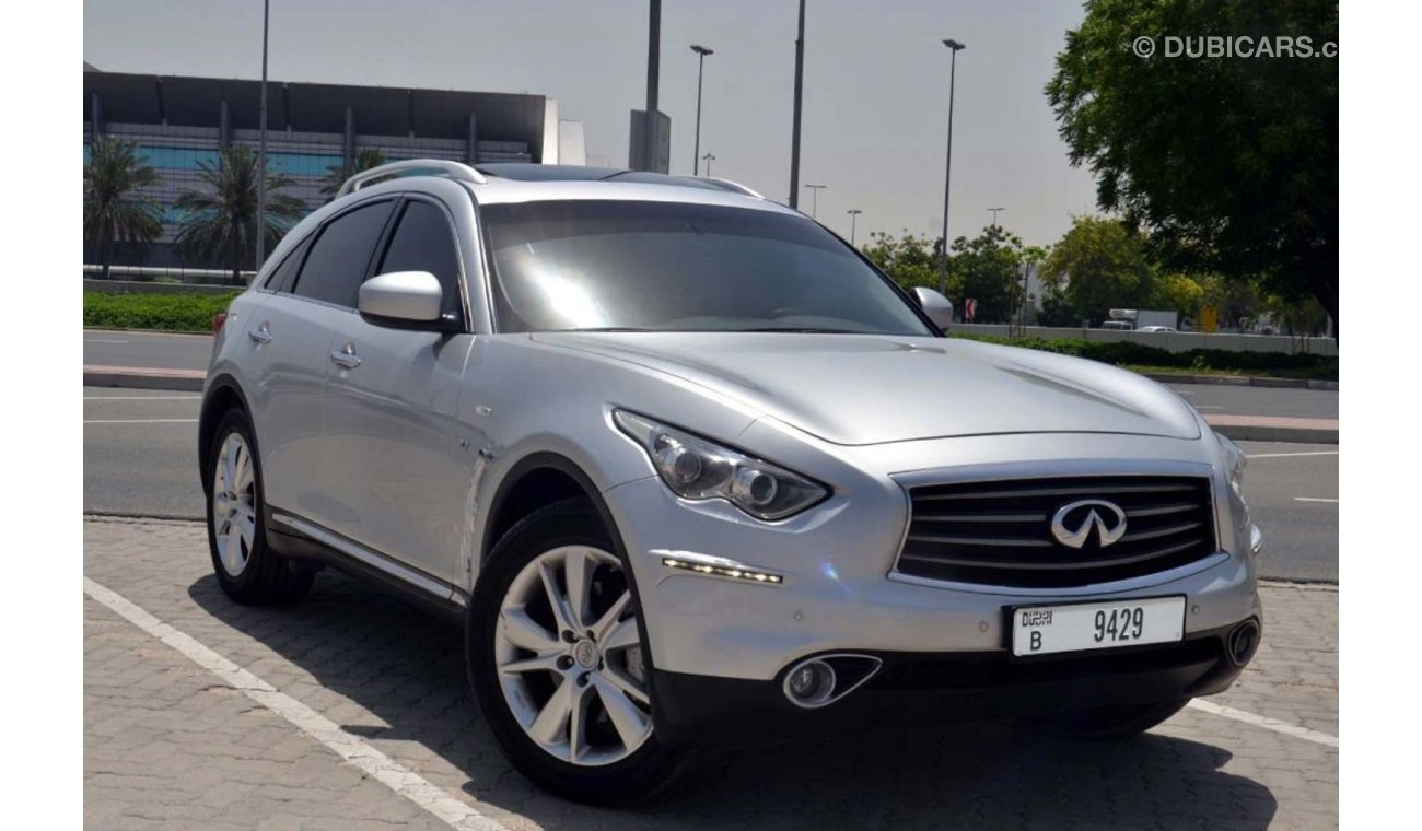 Infiniti QX70 Fully Loaded in Excellent Condition