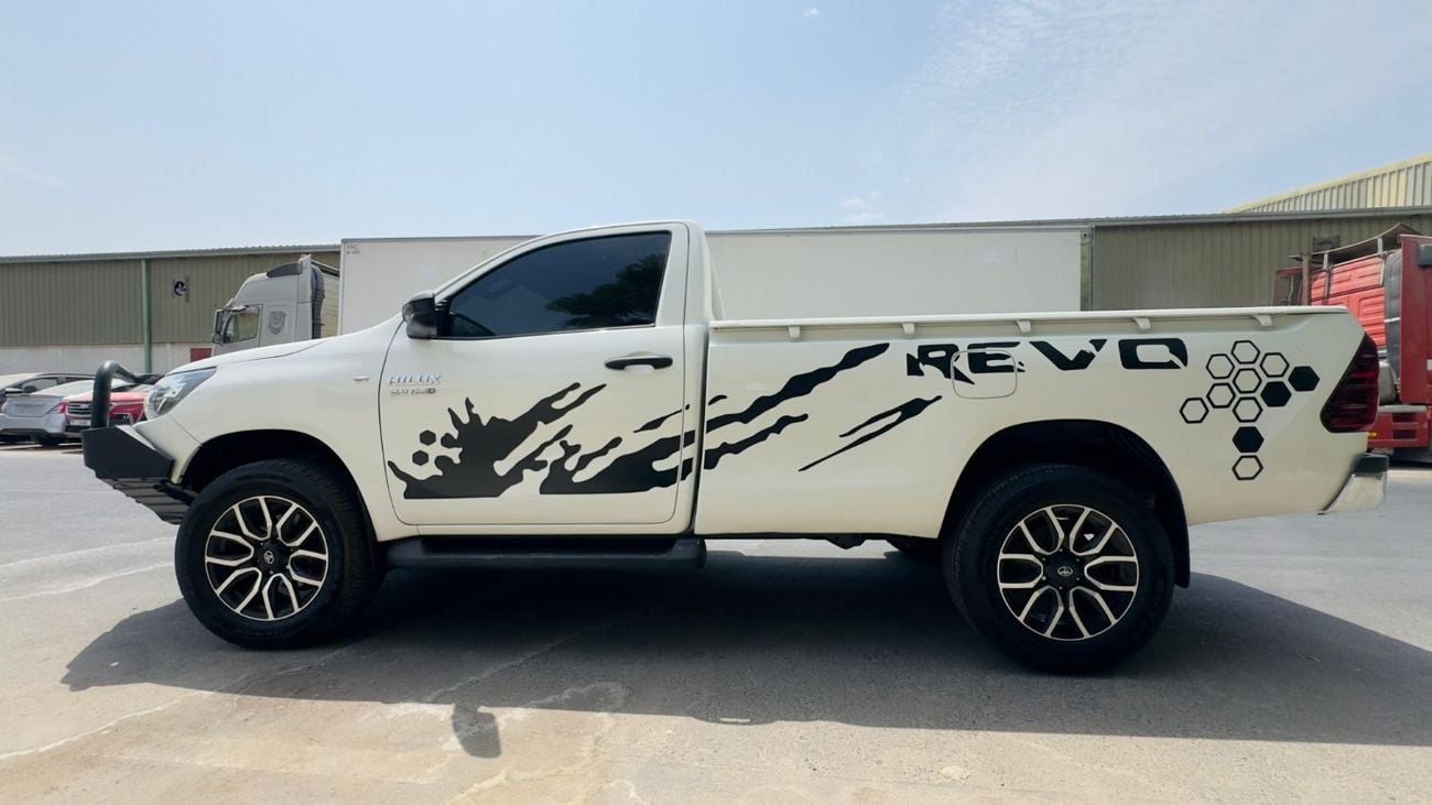 Toyota Hilux SINGLE CABIN | 4WD | 2.8L DIESEL ENGINE | AT | RIGHT-HAND-DRIVE