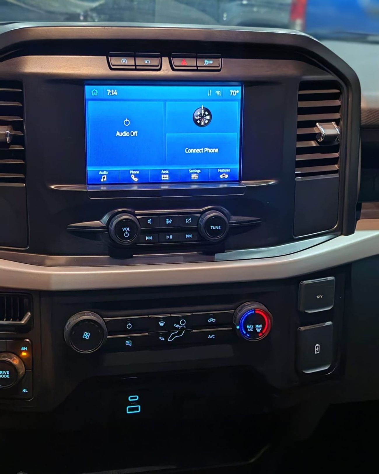 فورد F 150 XLT 3.5L (5 Seater)