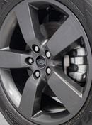 Land Rover Defender P300 90 X-Dynamic SE 2.0L (5 Seater)