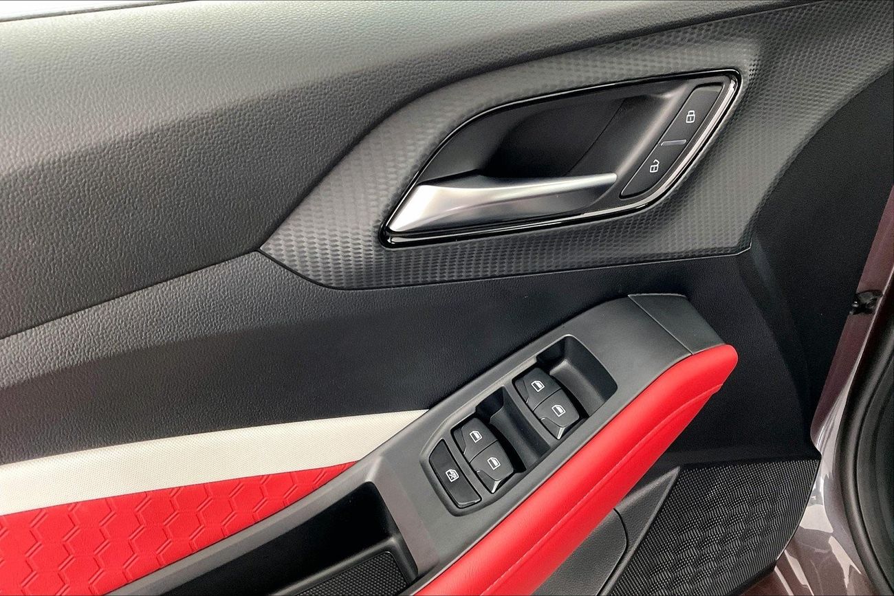 Nissan Patrol LE Platinum City | 1 year free warranty | 0 Down Payment