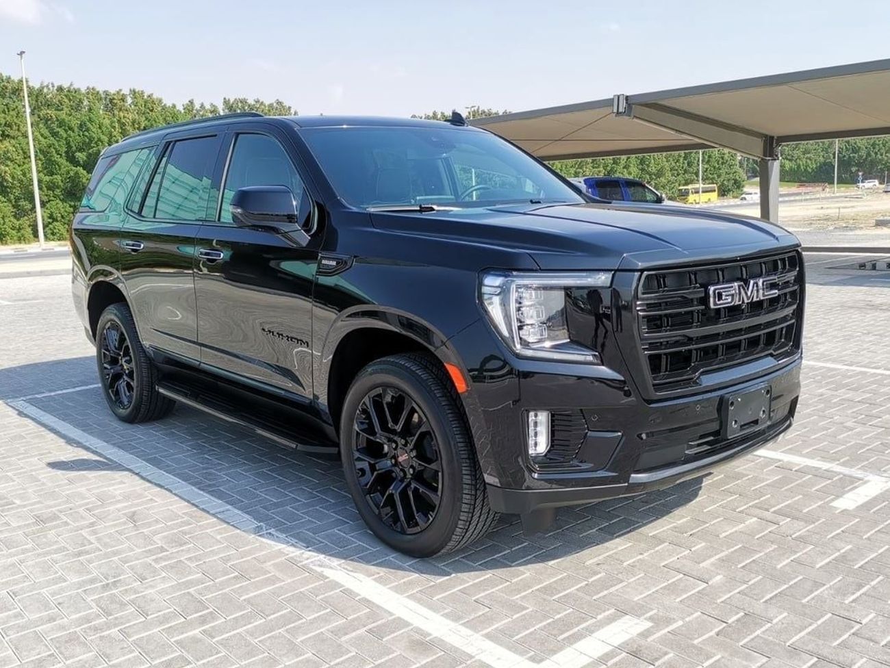 GMC Yukon GMC Yukon SLT Diesel - 2023 - Black