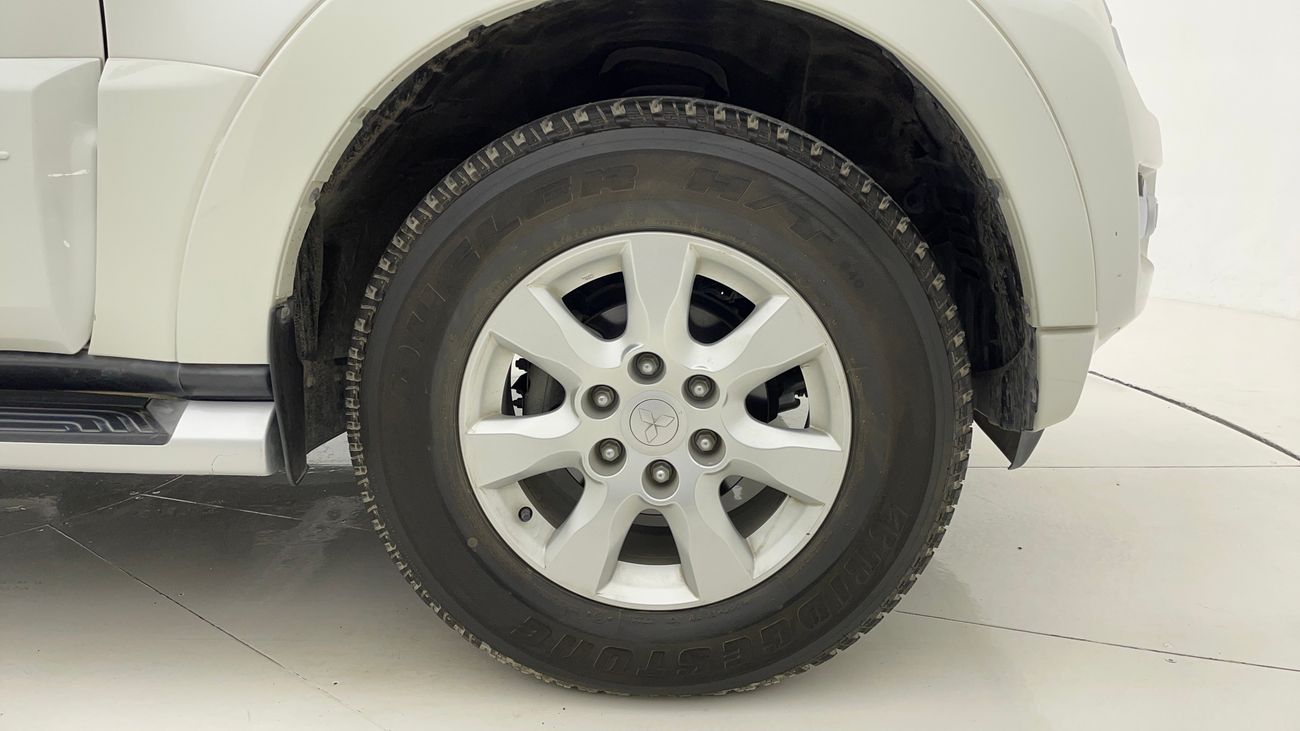 Mitsubishi Pajero GLS MID 3.5 | Zero Down Payment | Free Home Test Drive