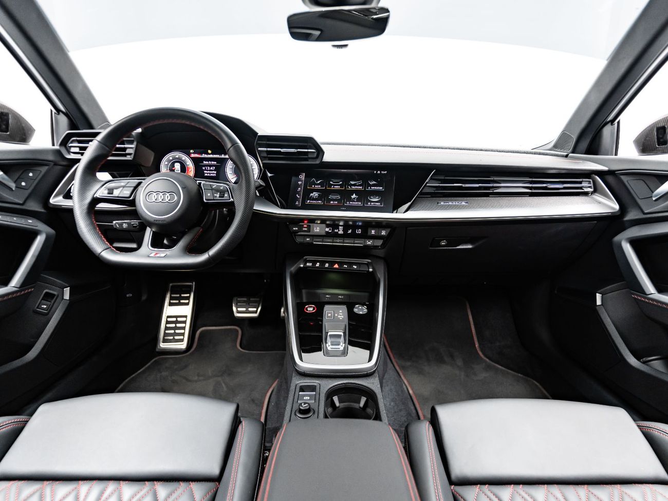 أودي S3 TFSI quattro 2.0L Sedan